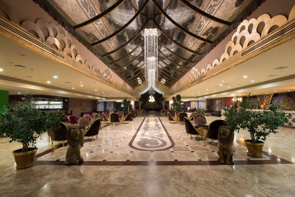 Siam Elegance Hotels & Spa