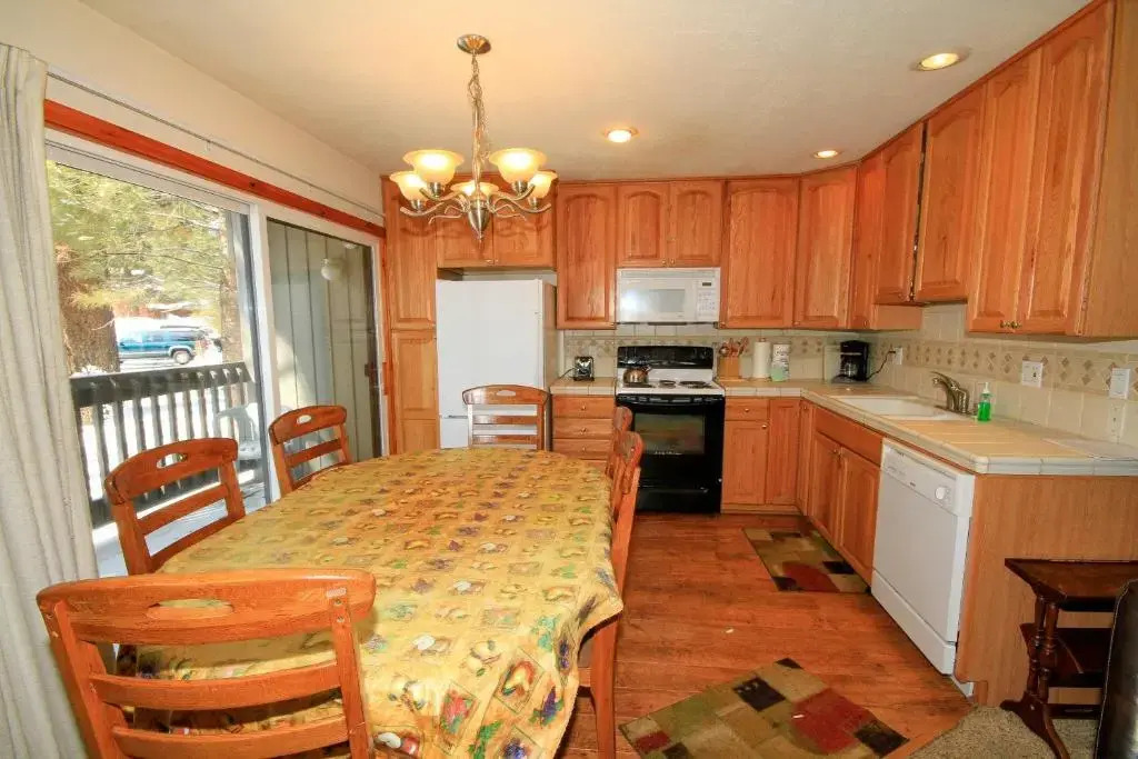 Sierra Park Villas 84 R