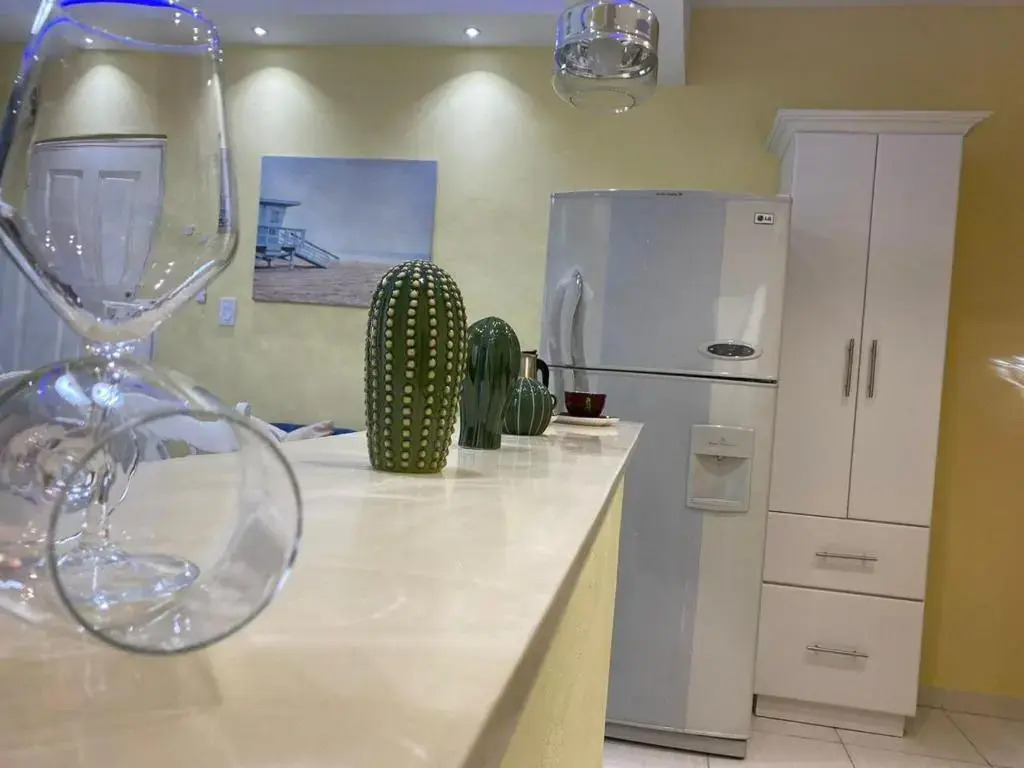 Apartamentos Melya cerca de la Playa Caleta