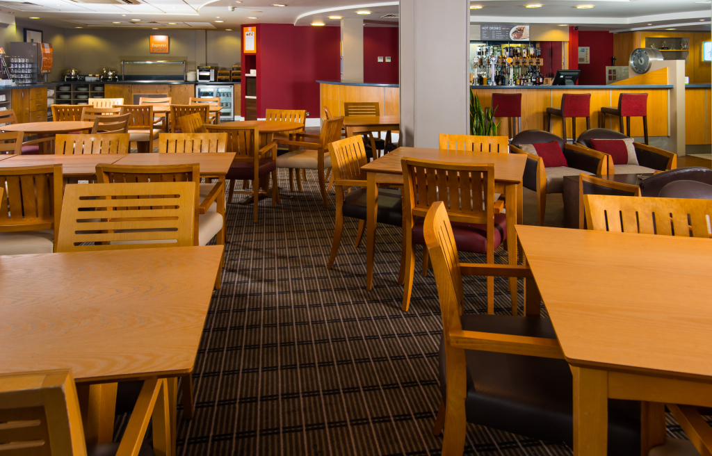 Holiday Inn Express Swansea East by IHG