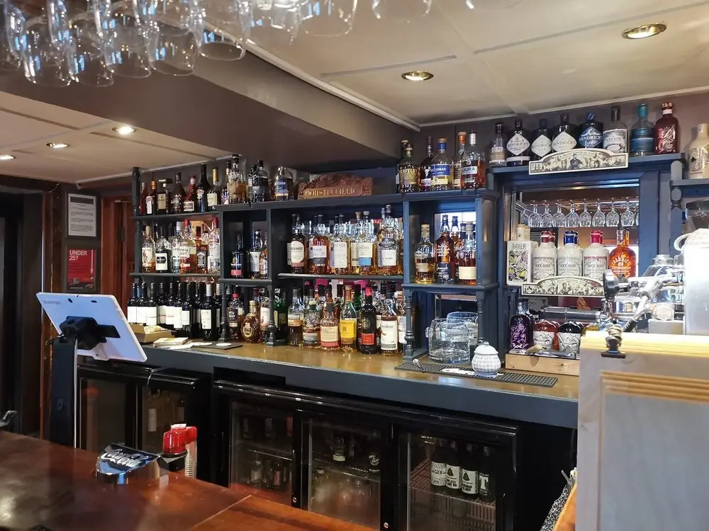The Whistlefield Inn