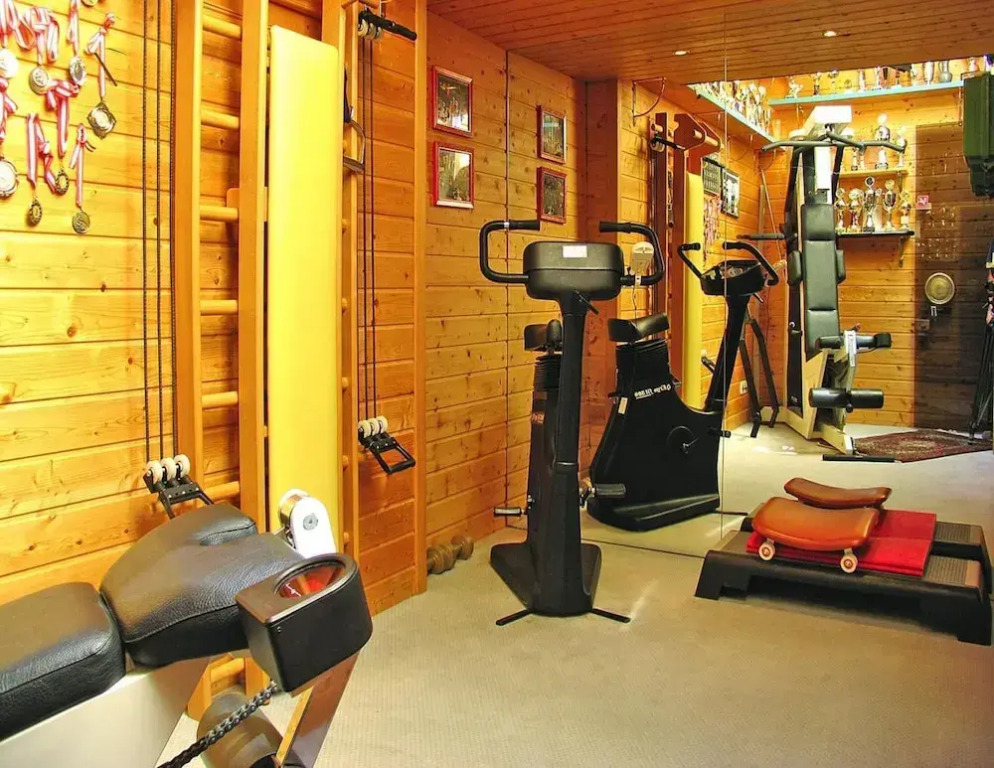 Chalet in Dienten by Ski Slopes & Wellness