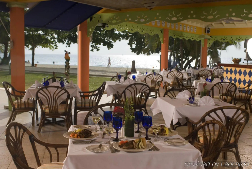 Grand Pineapple Beach Negril
