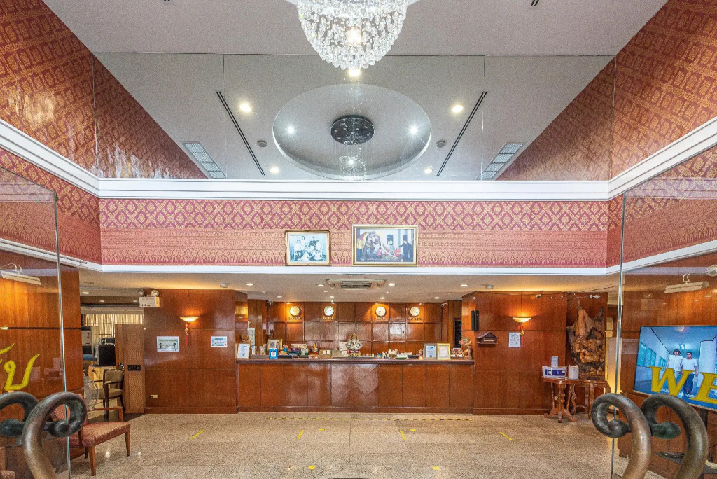 Nonthaburi Palace Hotel