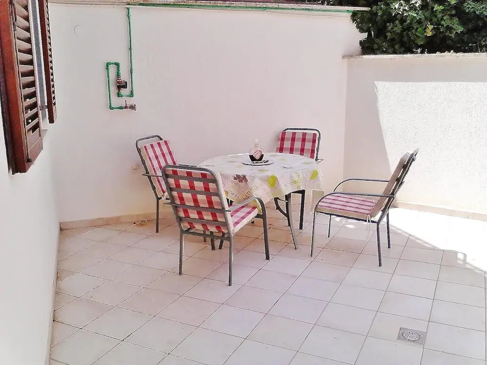 Apartments Rudan 253