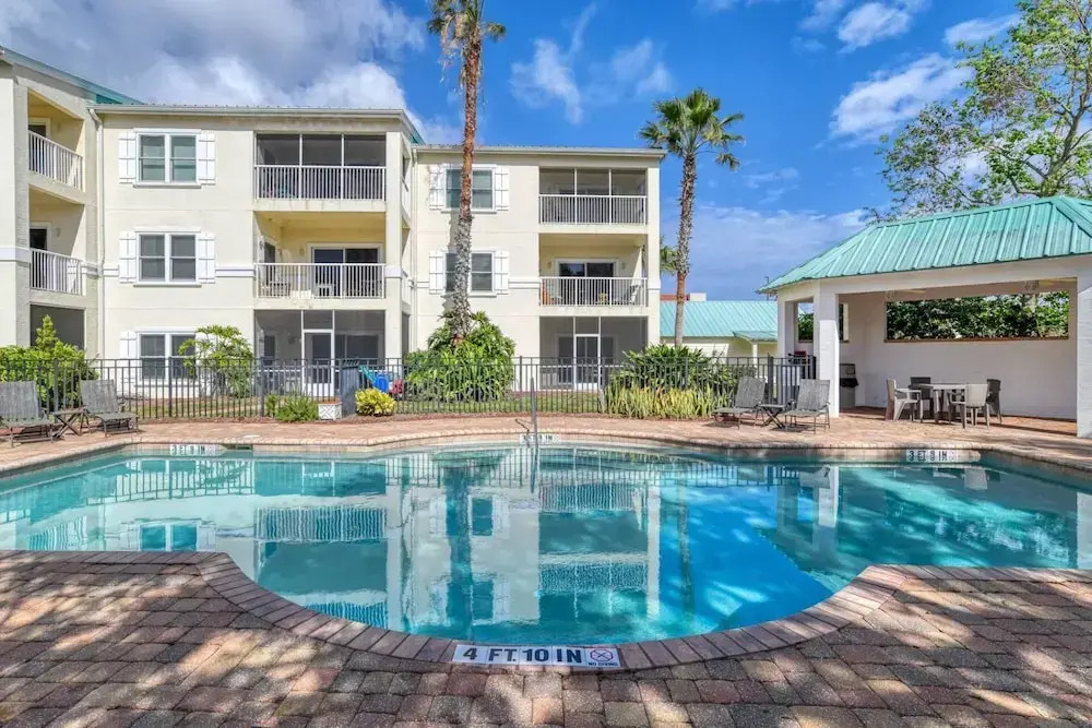 Ocean Reef #102