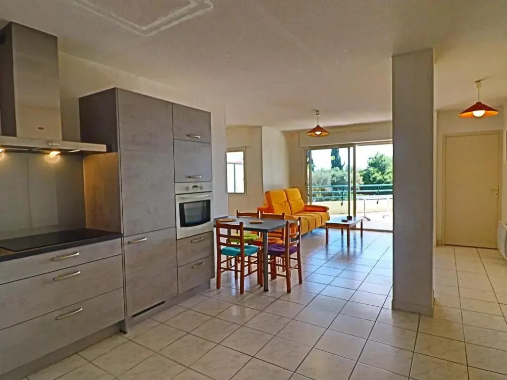 Appartement Sète, 2 pièces, 5 personnes - FR-1-472A-136