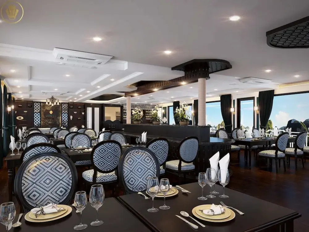 Genesis Regal Cruise