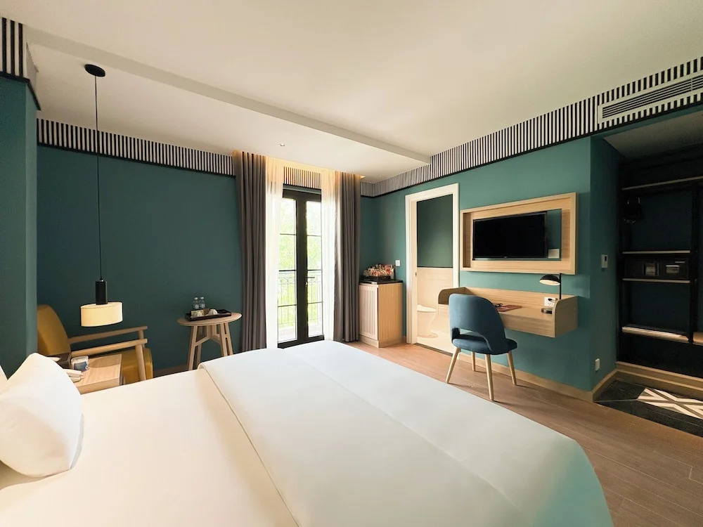 A25 Premium Hotel - 130 Bà Triệu