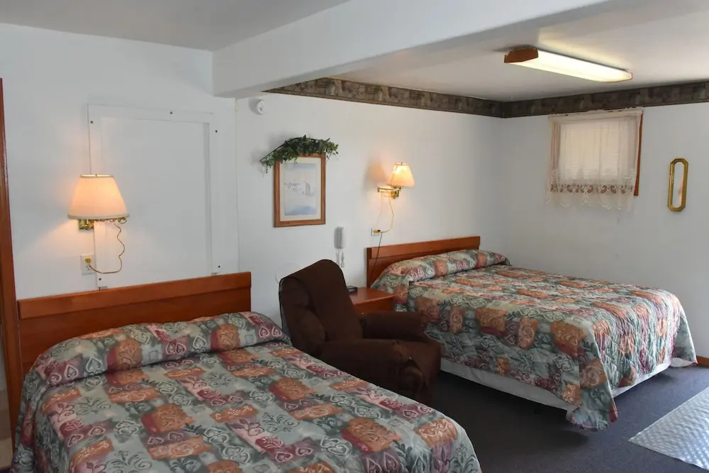 Royals Inn Motel