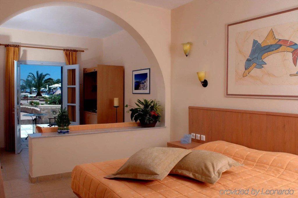 Santo Miramare Beach Resort