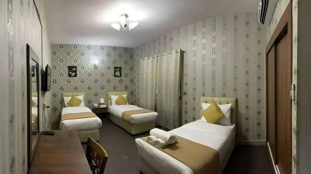 Hkh Hotel