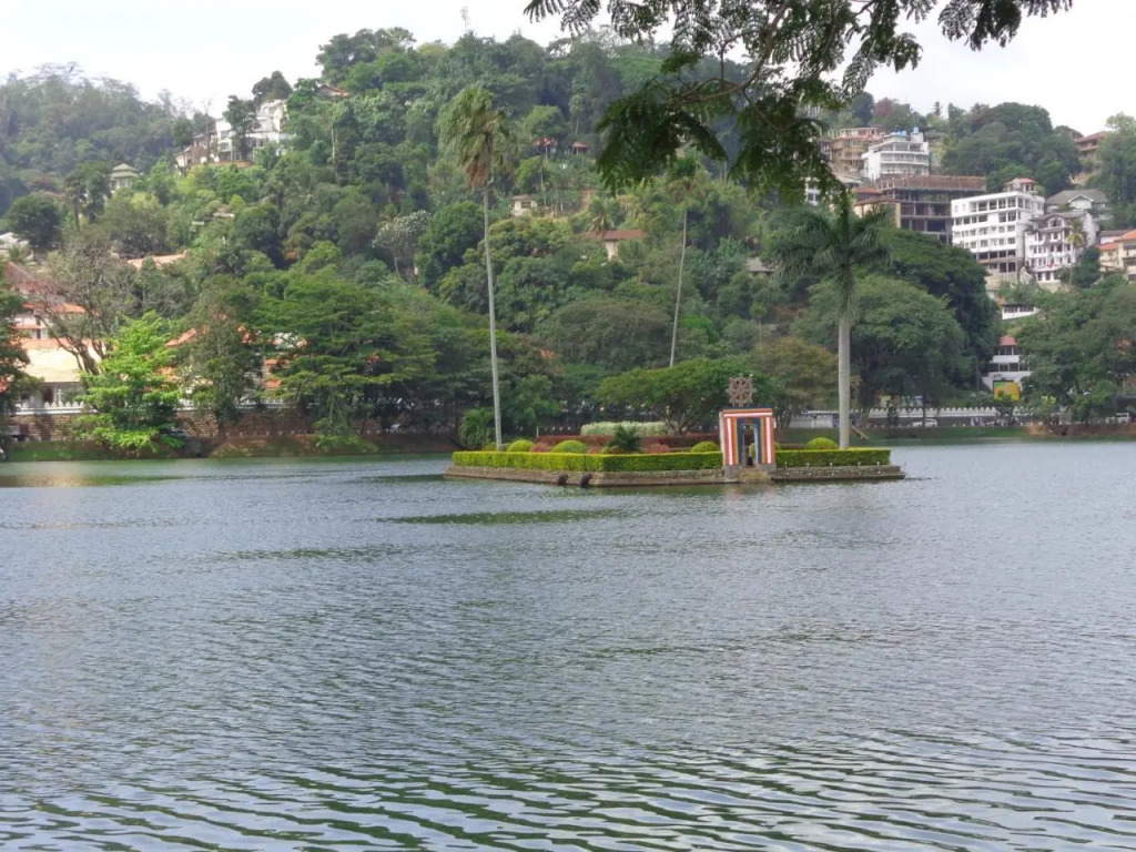 Cirute Talwatte, Kandy