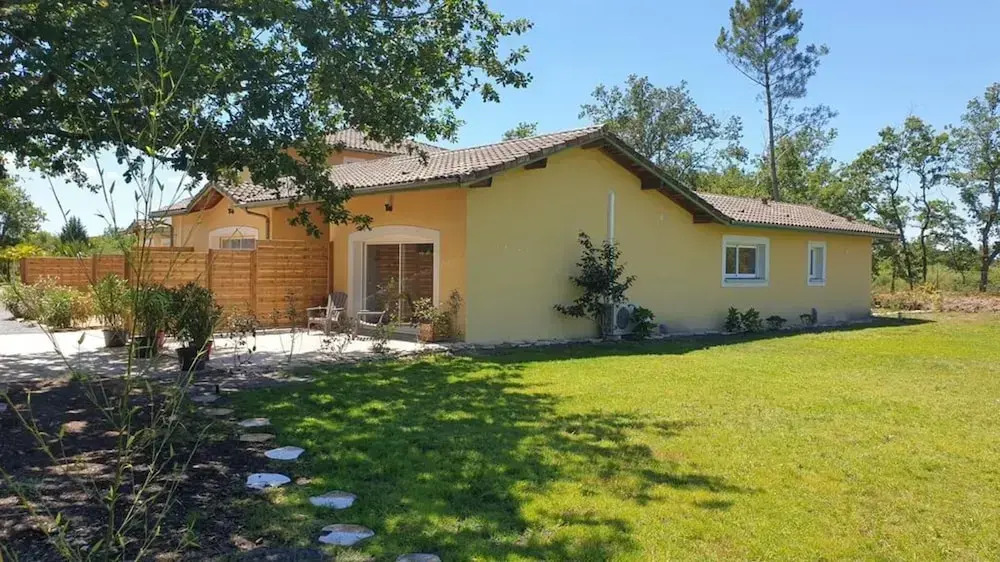 Suite up to 3 people with pool and terrace