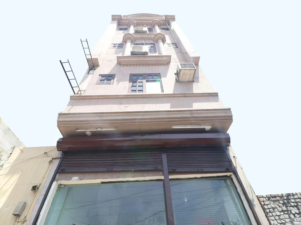 OYO 12664 Hotel Kailash Regency
