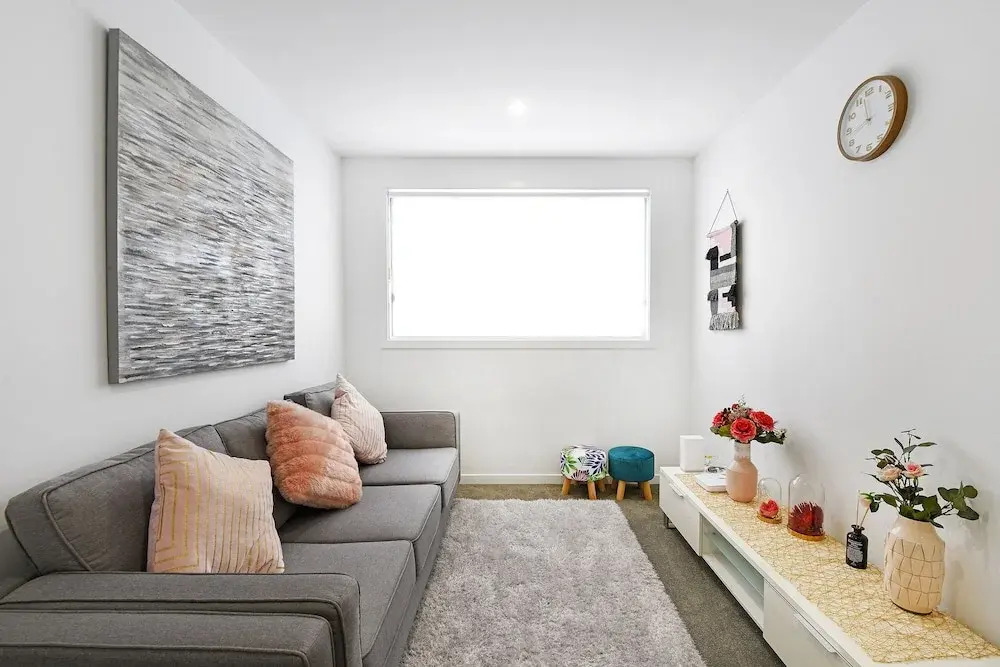 Gold Coast Private Villas - Waterfront Villas