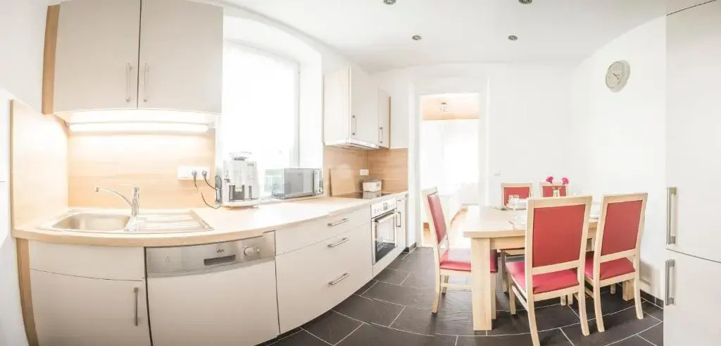 Ferienwohnung Alpi