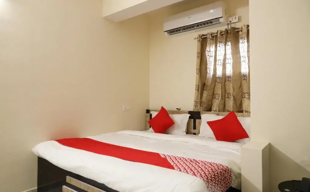 UK Villa By OYO Rooms