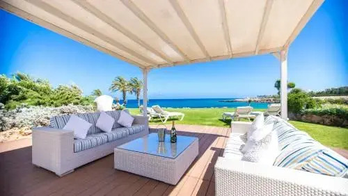 Oceanview Luxury Villa 203