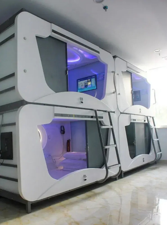 Shenzhen Xingyu Capsule Hotel