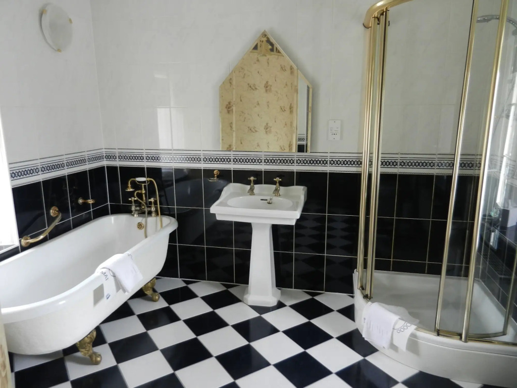 Mansfield Castle Hotel