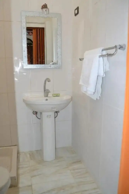 Toya Hotel