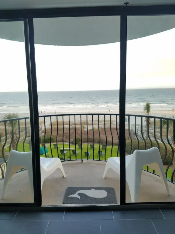 Palms Resort