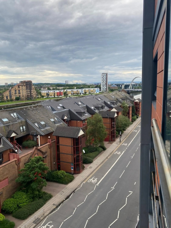 Secc/Hydro Modern 6Th Floor 2Br Apartment, Great Views & Free Parking