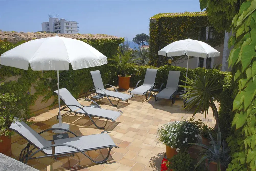 Petit Hotel Restaurante Ses Rotges - Adults Only