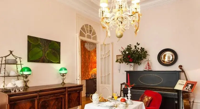 Porto Persona Guesthouse