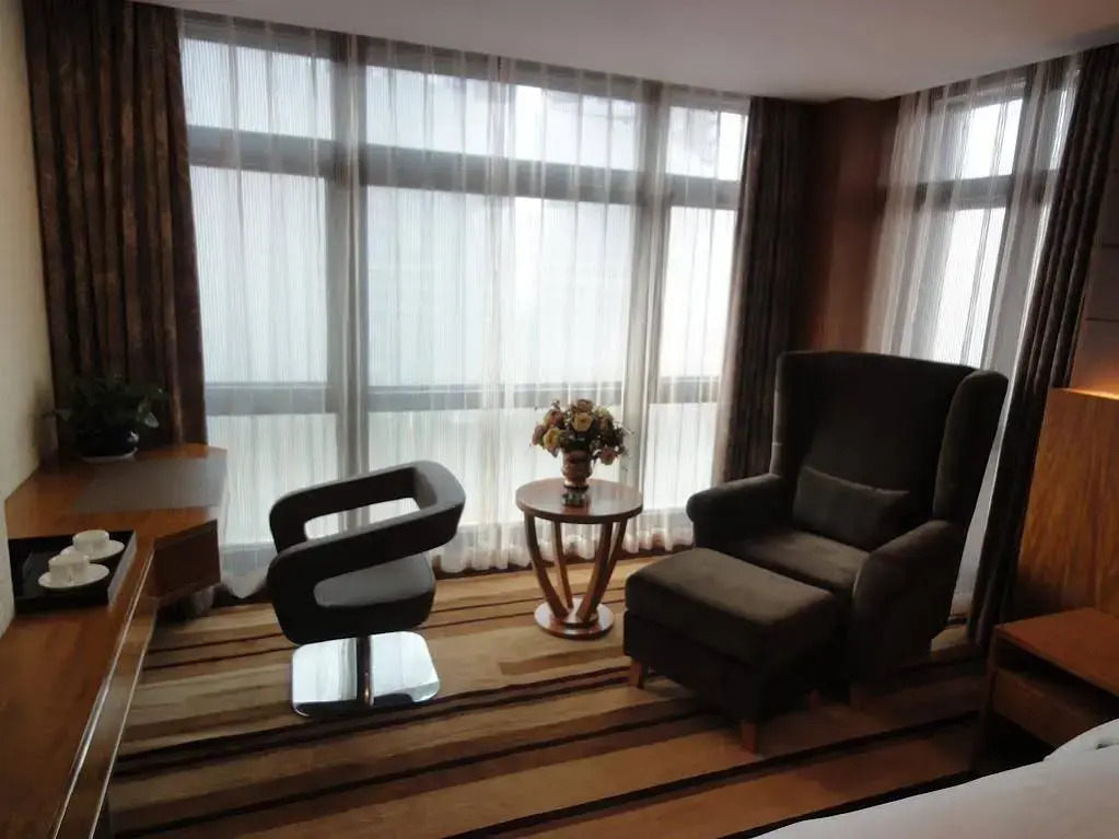 Xian Iwell Hotel