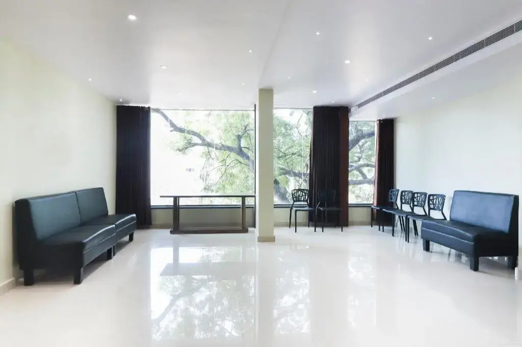 Hotel 7th Heaven by OYO Rooms
