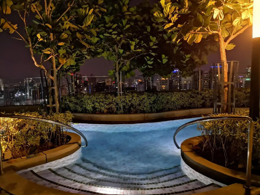 Eclipse Suites Robertson Bukit Bintang