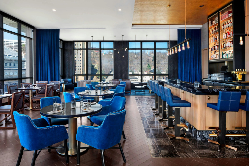 The Oaklander Hotel, Autograph Collection