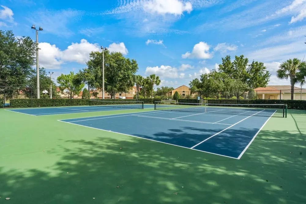 2821 Windsor Hills
