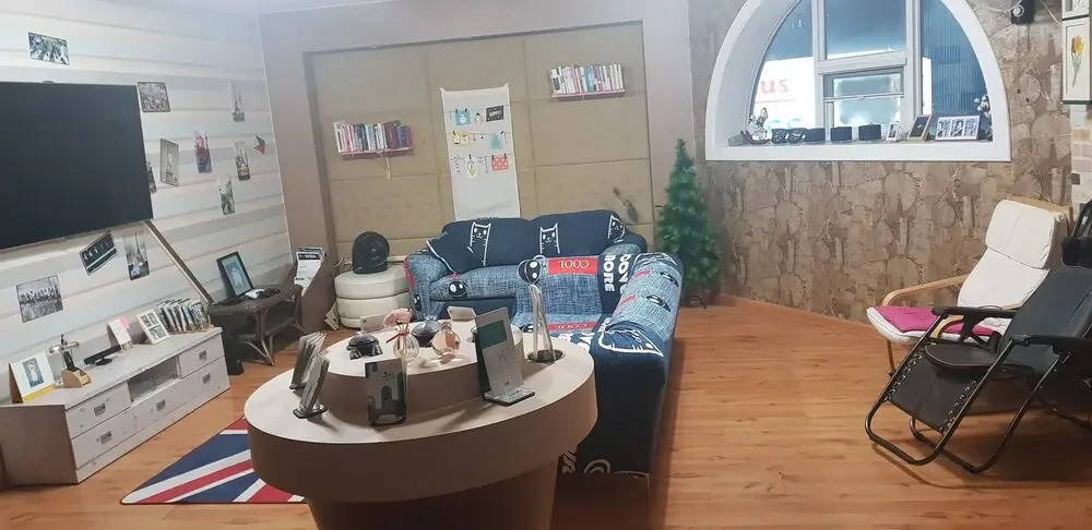 Line Guesthouse
