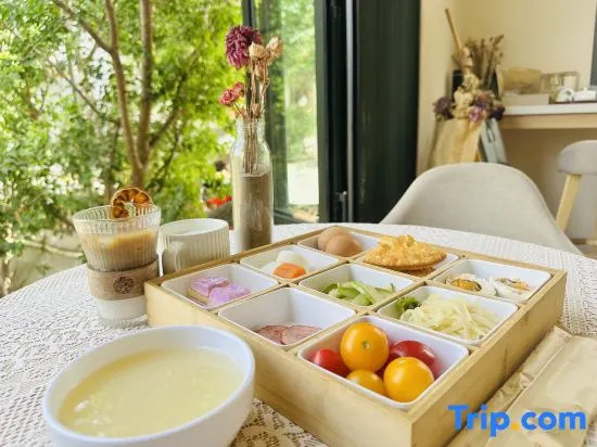 Dunhuang Yunan Sand Residence Homestay