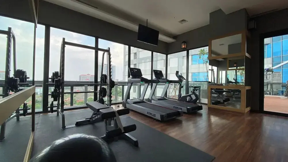 Nice And Comfort 1Br At 25Th Floor Samara Suites Apartment