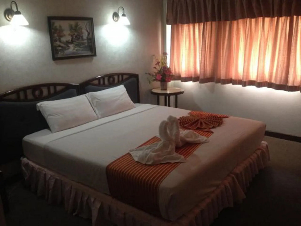 Amarin Nakorn Hotel