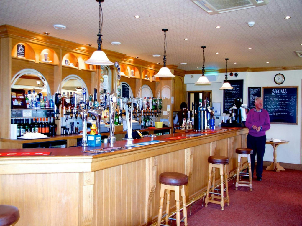 North Shore Hotel