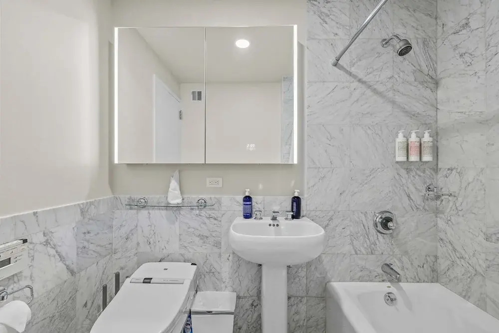 Prince by Rove Travel 2BR Soho Condo w Terrace