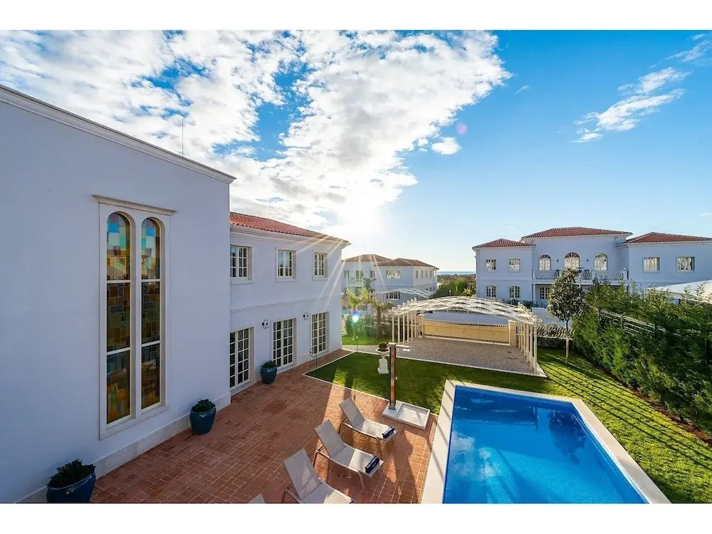 Affluent Villa in Vabriga With Artistic Interiors & Pool