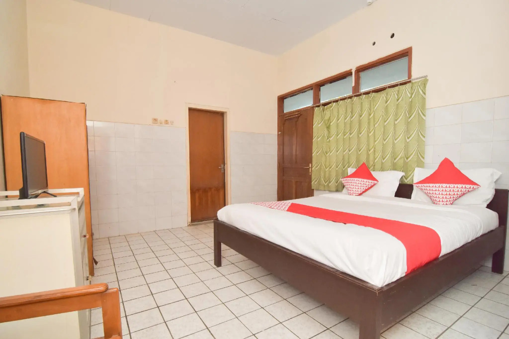 OYO 1232 Hotel Basra