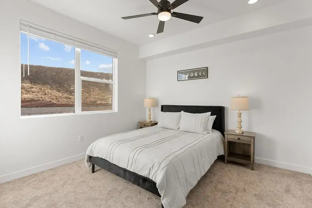 Cliff Side Retreat 2 Bedroom Condo