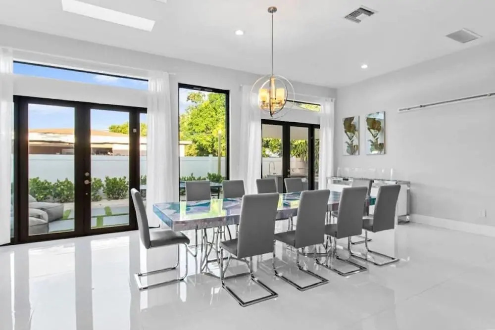 Luxury Miami Stay by Glam Homes