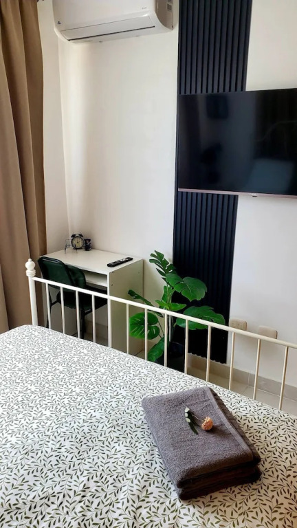 2BR 2BA Backup Power AC Wifi Gym 24h Security Ideal for Long Stays