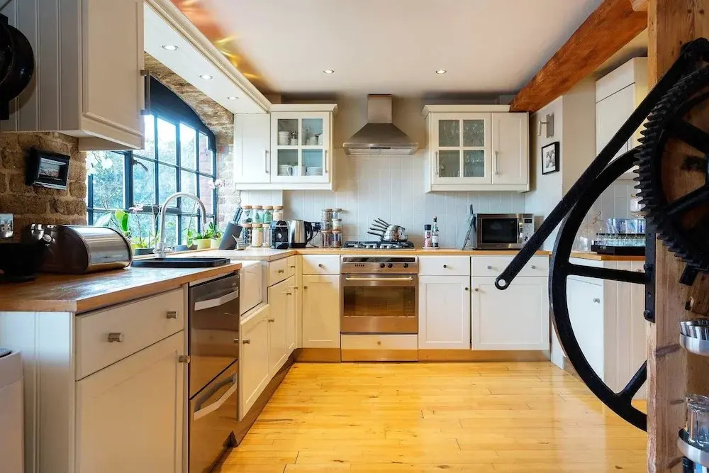 Warehouse Loft in London Bridge