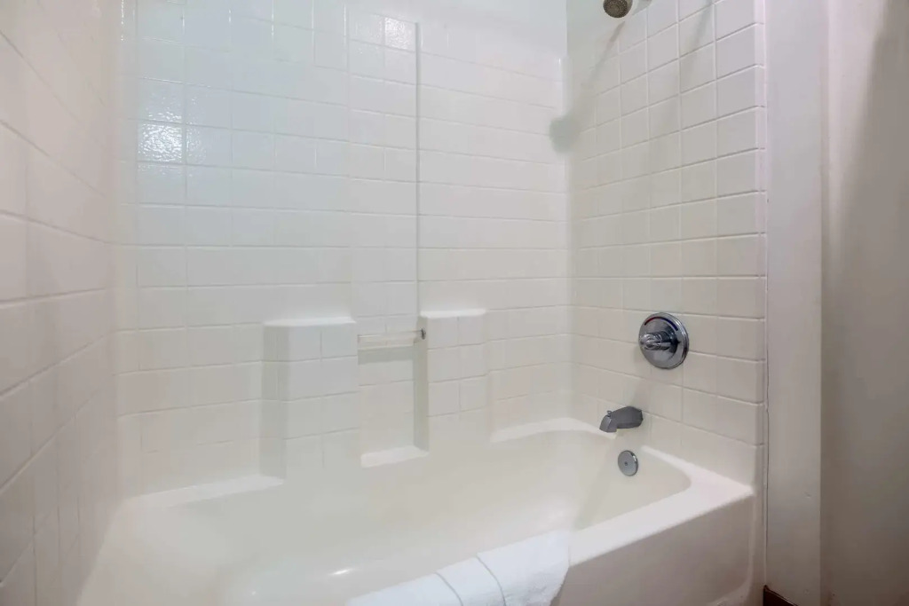 Travelodge by Wyndham Red Bluff South of Redding
