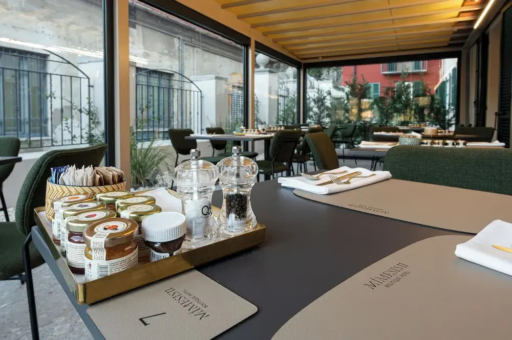 MÍMESIS 11 - Boutique Hotel
