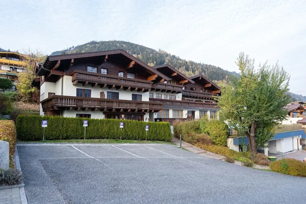 Alpine Apartment Near Kaprun